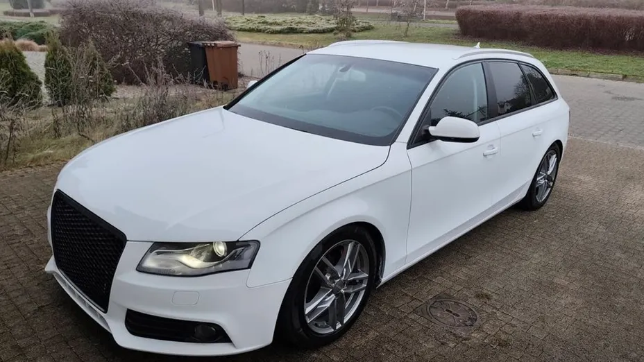 AUDI A4 Avant -
