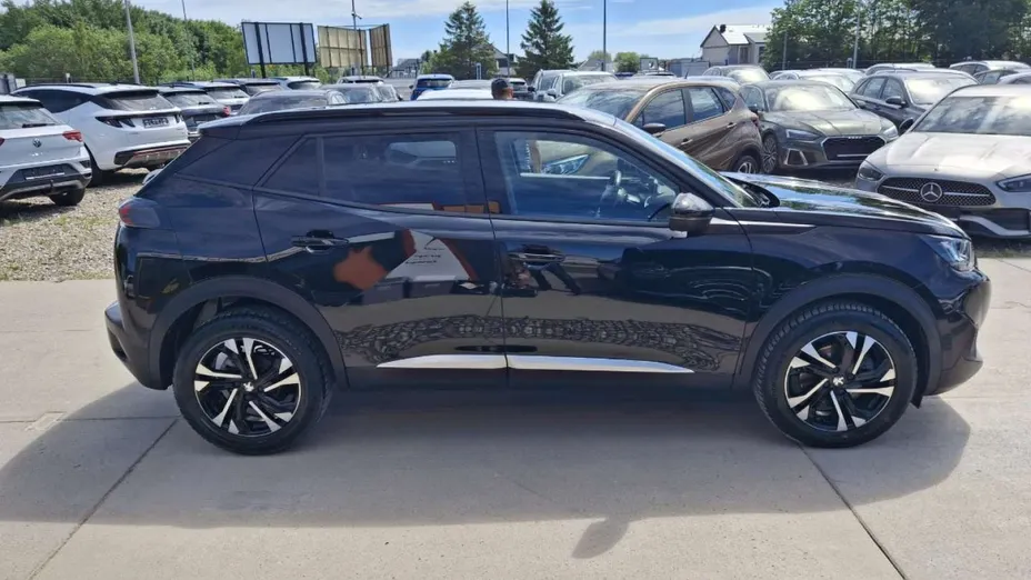 PEUGEOT 2008 -