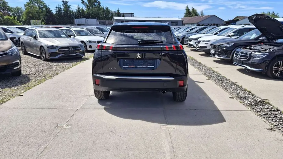 PEUGEOT 2008 -