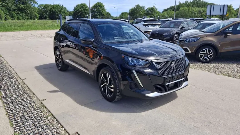 PEUGEOT 2008 -