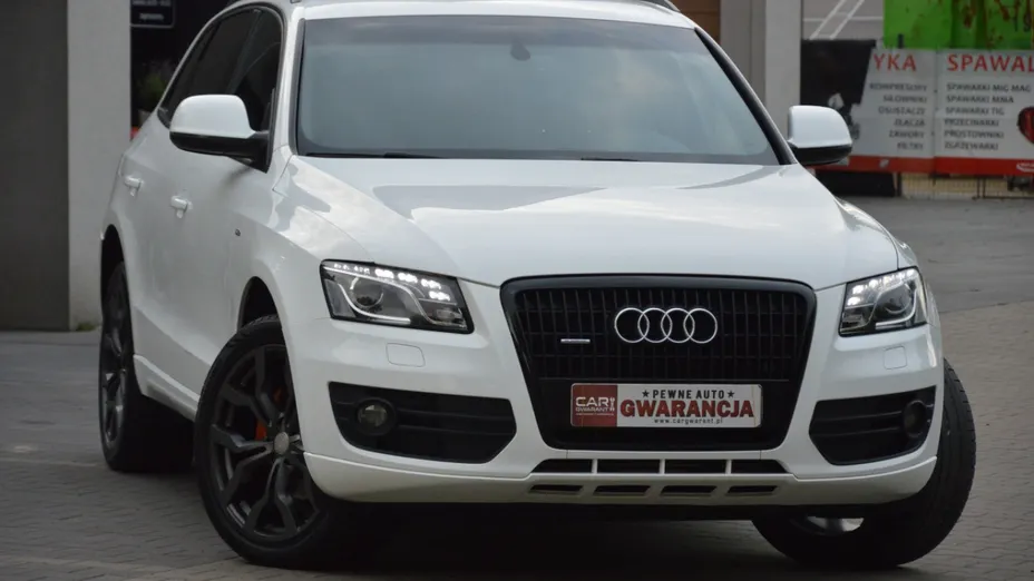 AUDI Q5 -