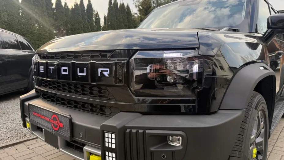 JETOUR T2 -