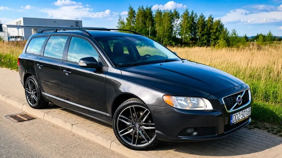 VOLVO V70 -