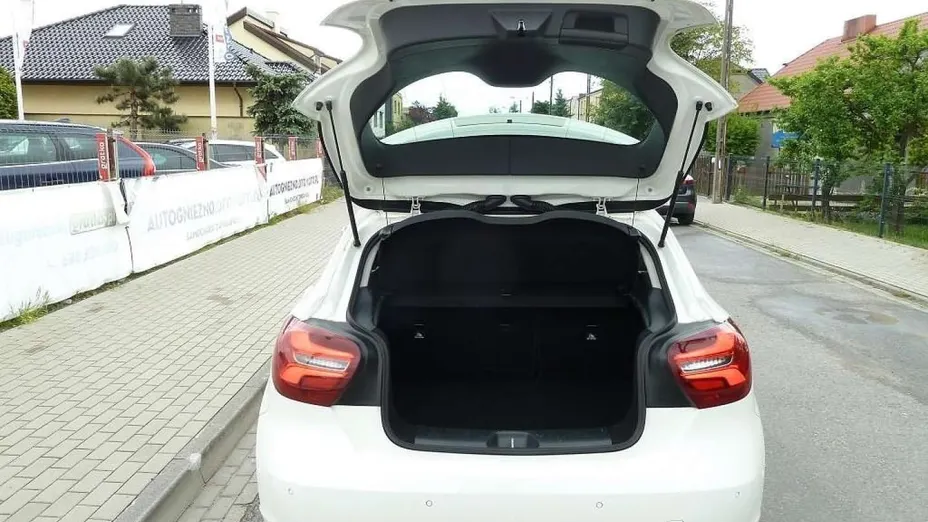 MERCEDES-BENZ A Klasa -