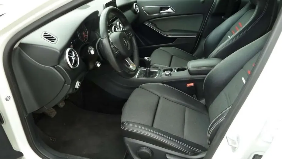 MERCEDES-BENZ A Klasa -