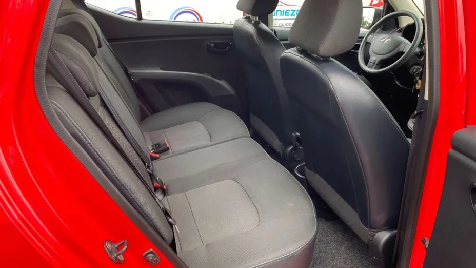 HYUNDAI i10 -