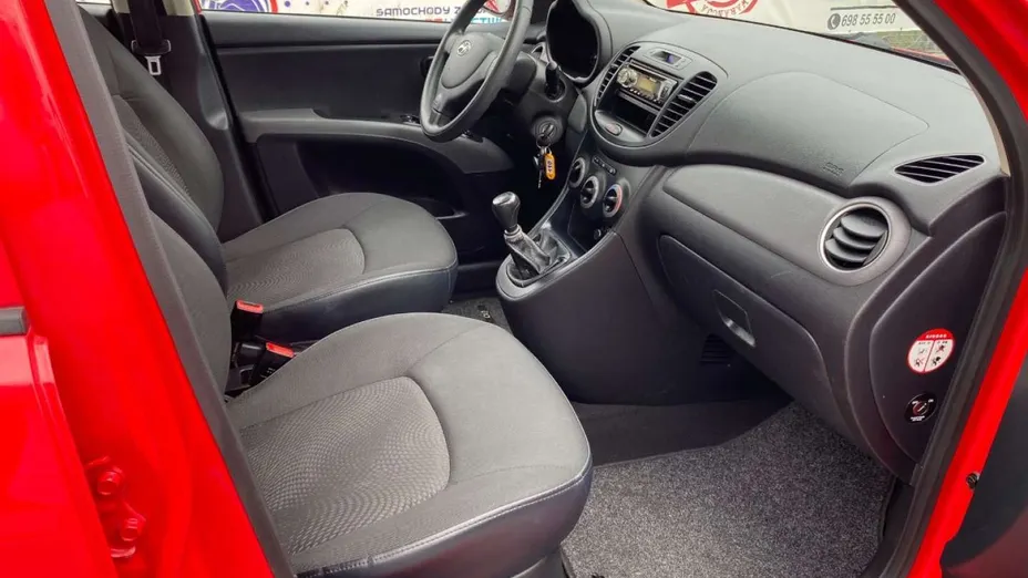 HYUNDAI i10 -