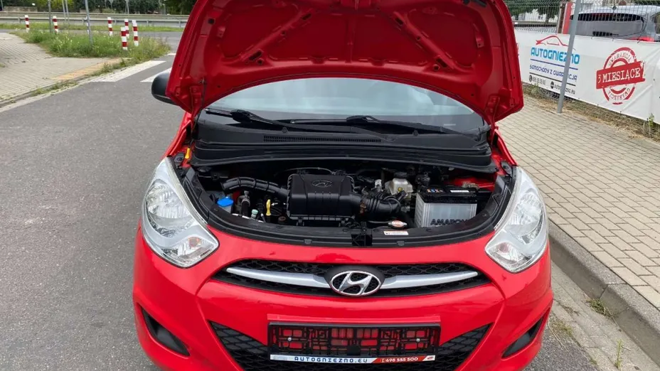 HYUNDAI i10 -