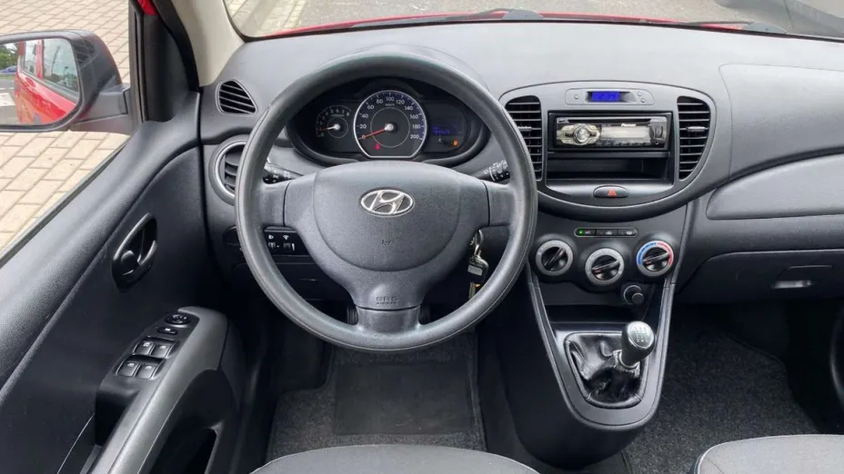 HYUNDAI i10 -