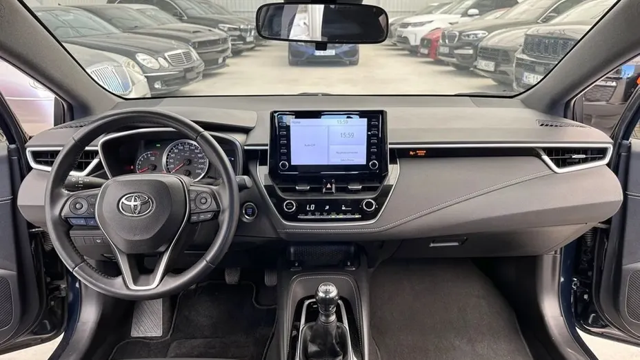 TOYOTA Corolla -