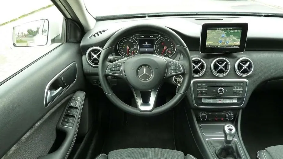 MERCEDES-BENZ A Klasa -