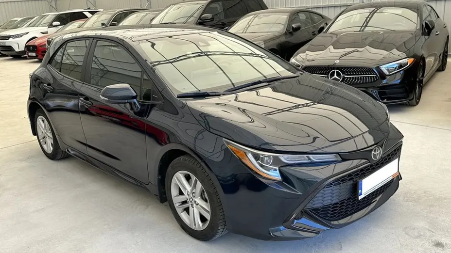 TOYOTA Corolla -