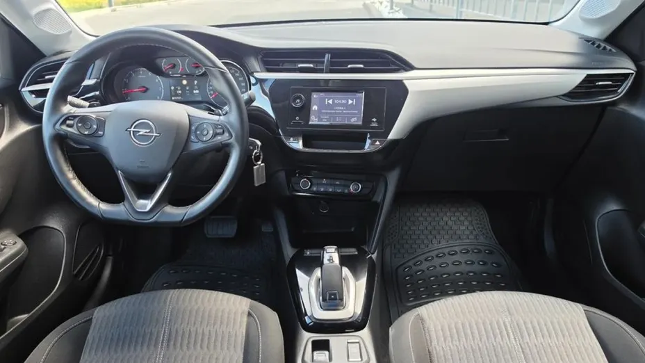 OPEL Corsa -