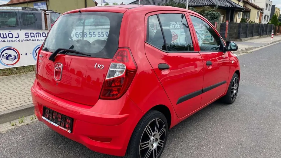 HYUNDAI i10 -