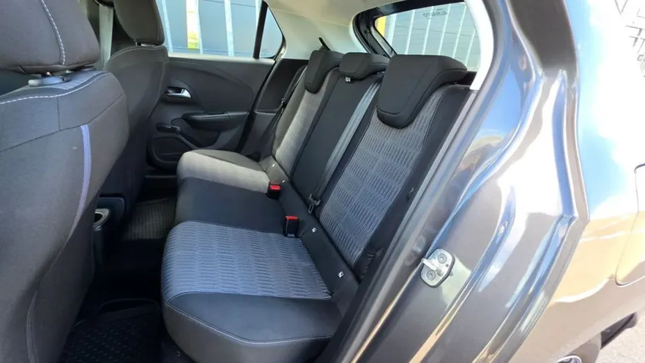 OPEL Corsa -