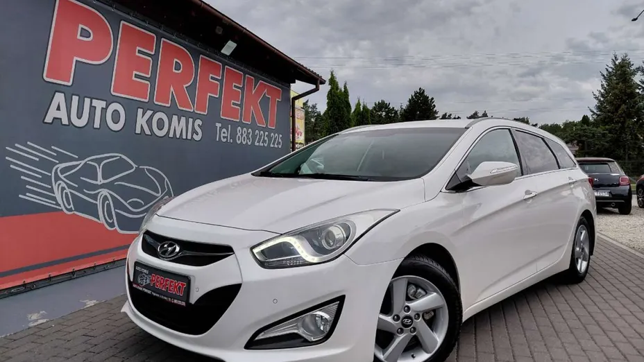 HYUNDAI i40 -