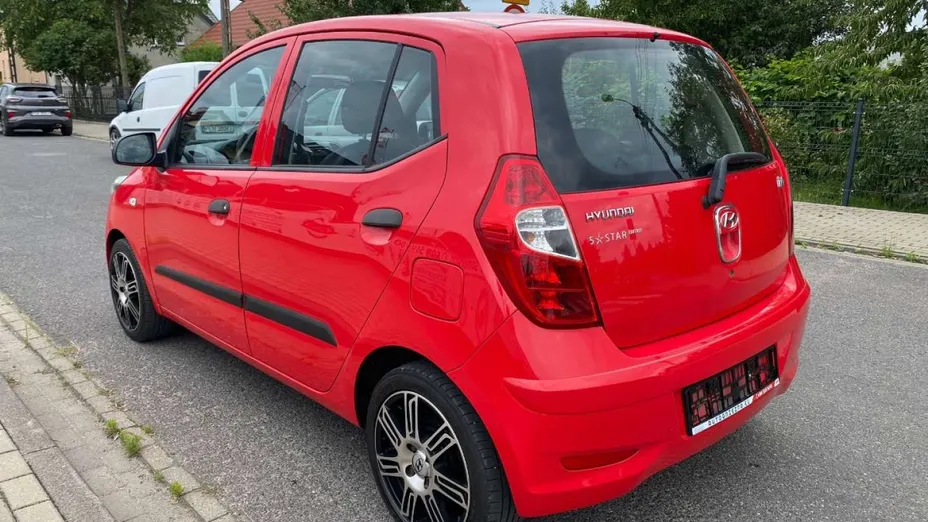 HYUNDAI i10 -