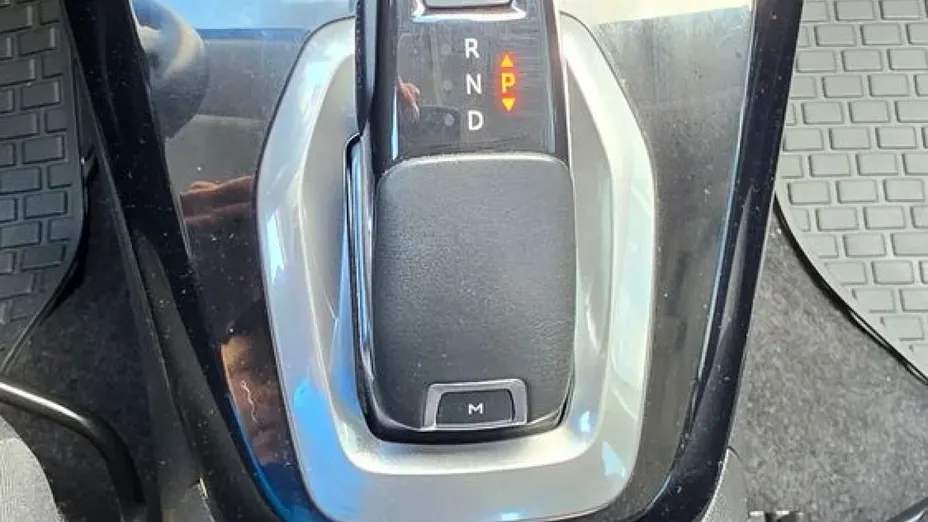 OPEL Corsa -