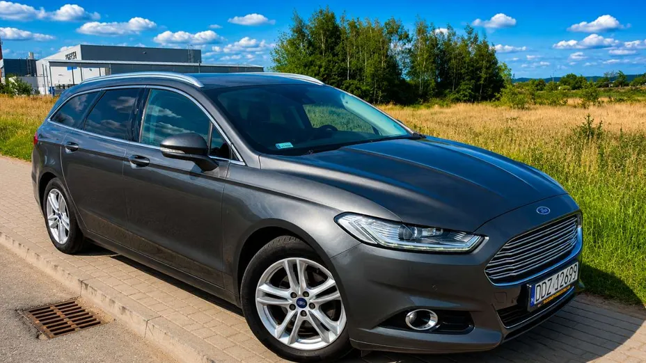 FORD Mondeo -