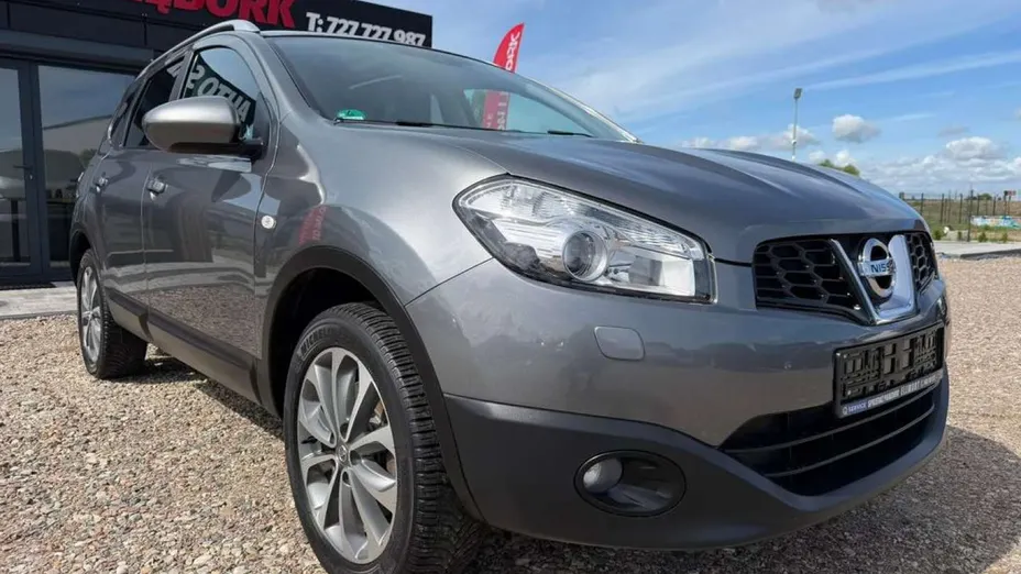 NISSAN Qashqai+2 -