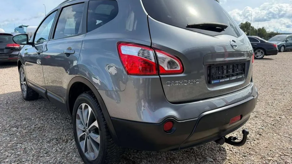 NISSAN Qashqai+2 -