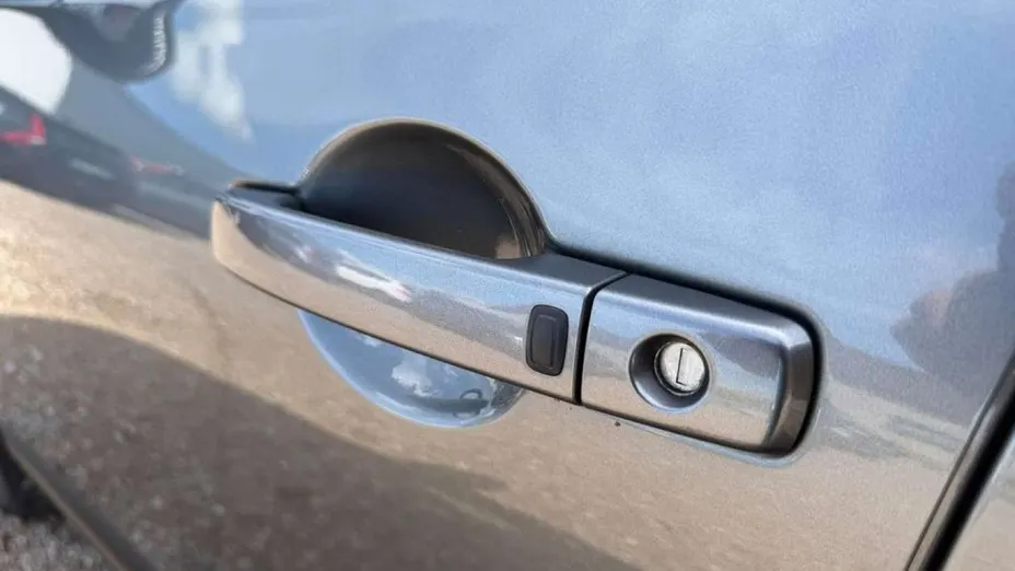 NISSAN Qashqai+2 -