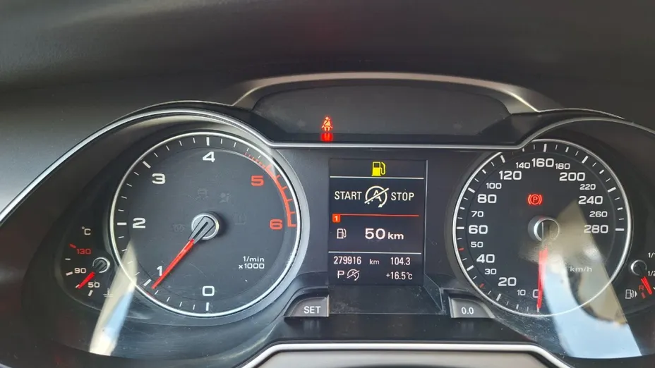 AUDI A4 -