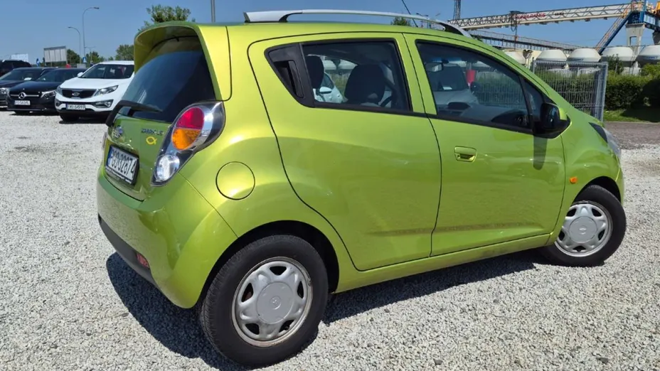 CHEVROLET Spark -