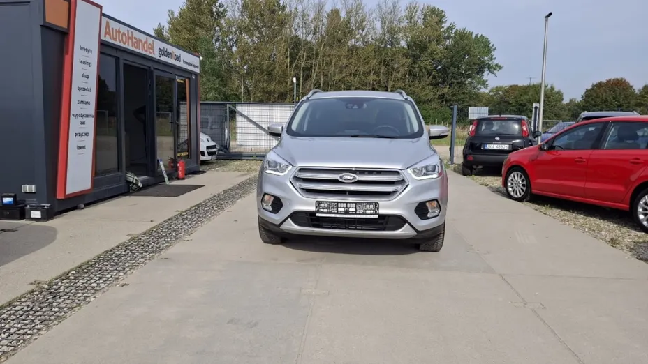 FORD Kuga -