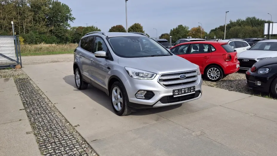 FORD Kuga -