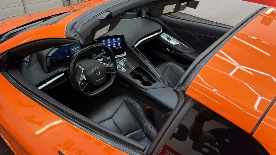 CHEVROLET (USA) Corvette -