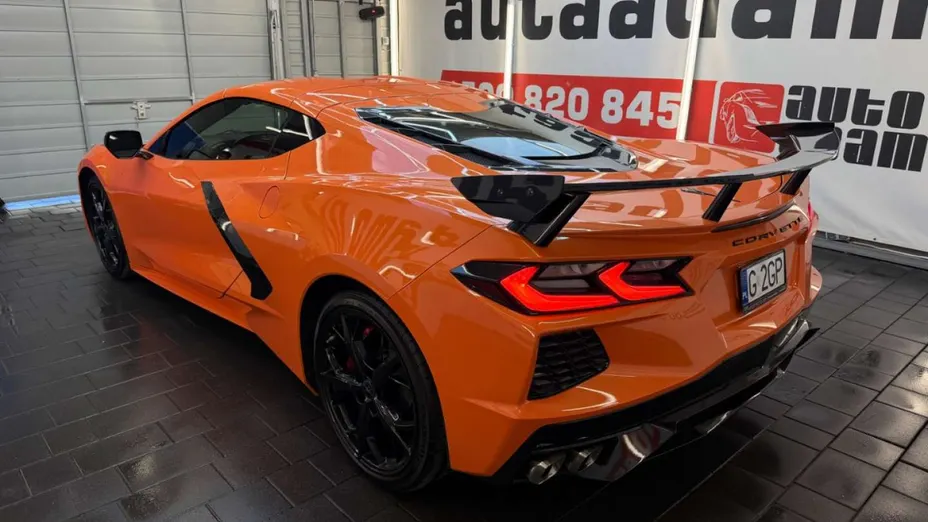 CHEVROLET (USA) Corvette -
