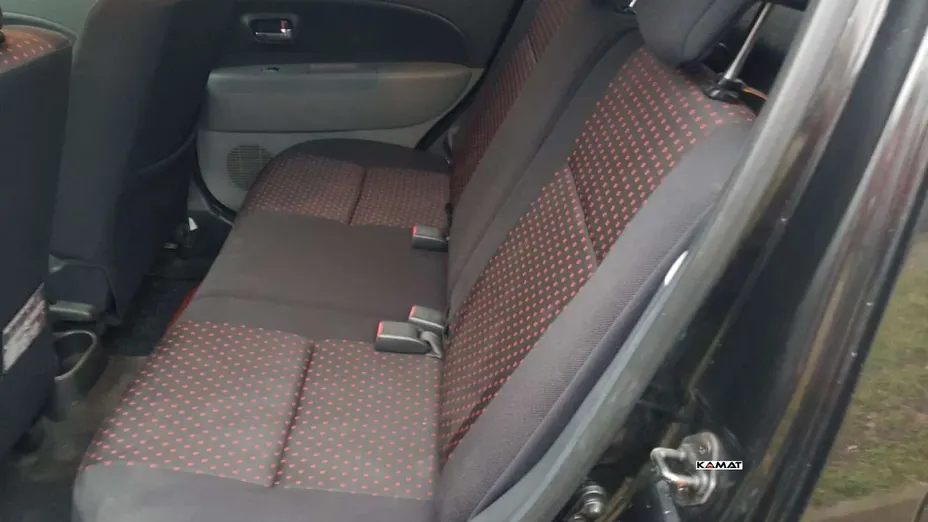 DAIHATSU Sirion -