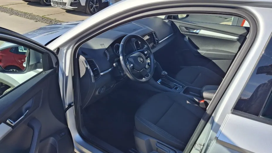 SKODA Karoq -