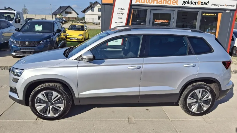SKODA Karoq -