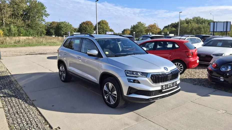 SKODA Karoq -