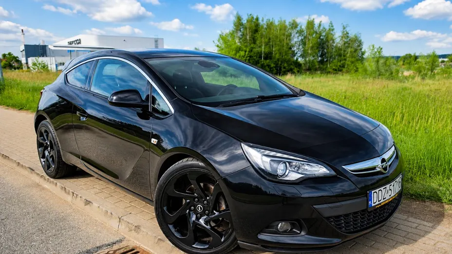 OPEL Astra -