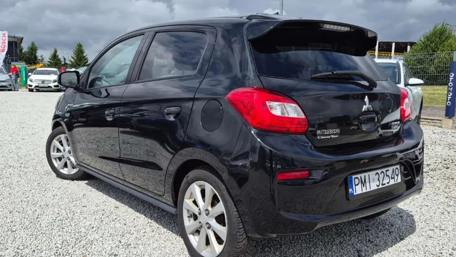 MITSUBISHI Space Star -