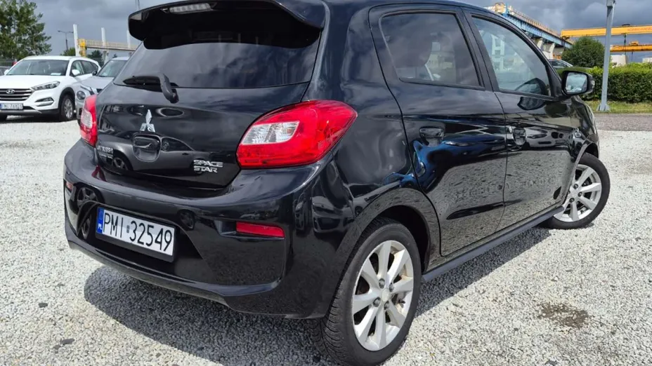 MITSUBISHI Space Star -