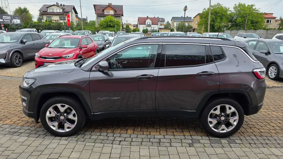 JEEP Compass -