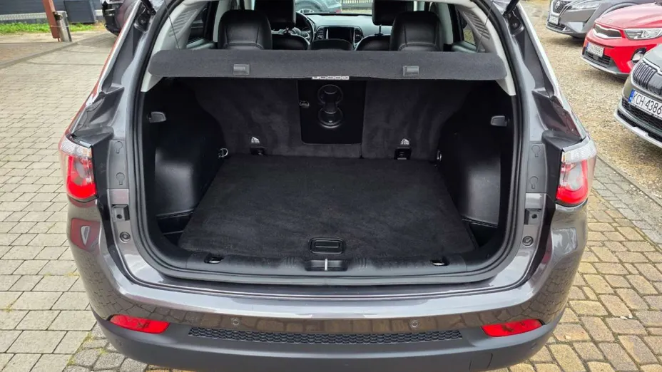 JEEP Compass -