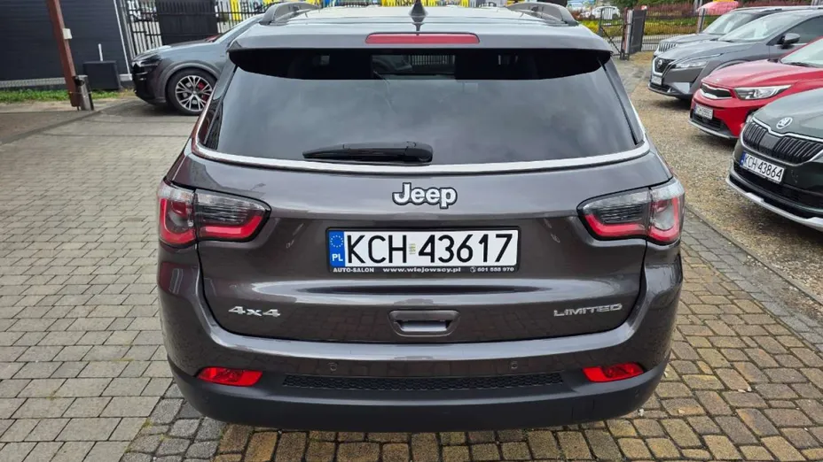 JEEP Compass -