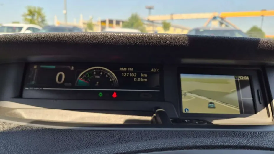 RENAULT Scenic -