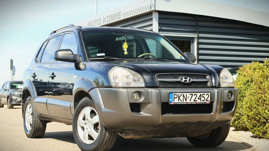 HYUNDAI Tucson -