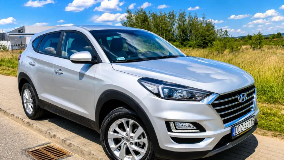 HYUNDAI Tucson -
