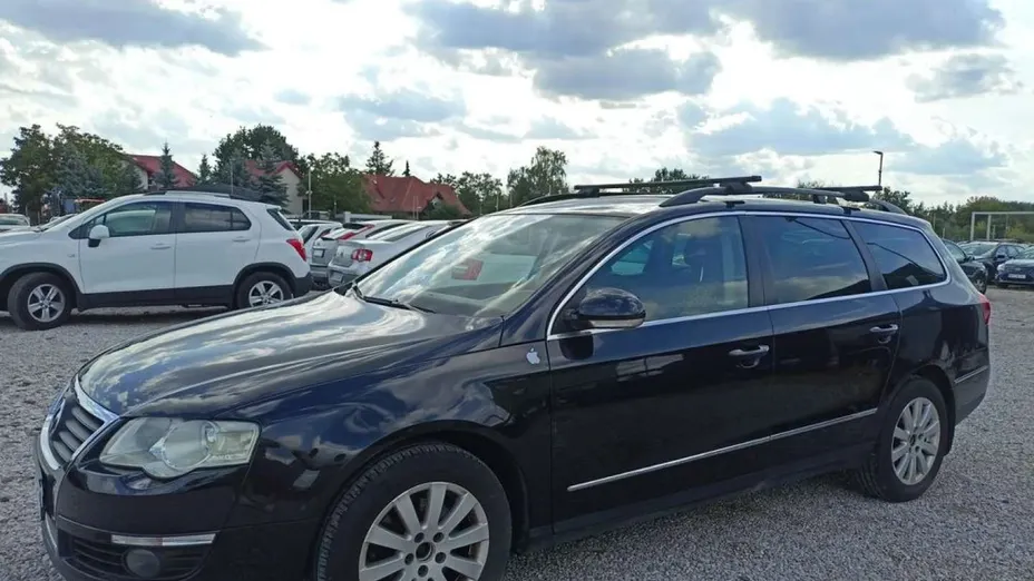 VOLKSWAGEN Passat -