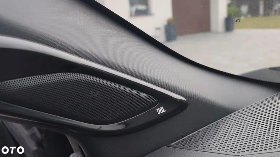 TOYOTA C-HR -