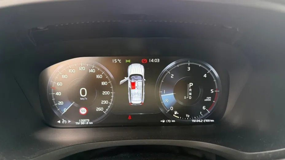 VOLVO V60 -