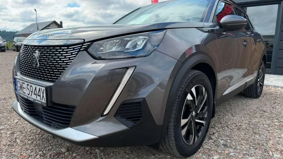 PEUGEOT 2008 -
