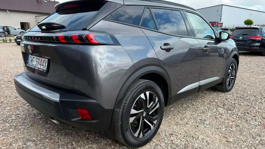 PEUGEOT 2008 -